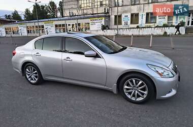 Седан Infiniti G25 2011 в Києві