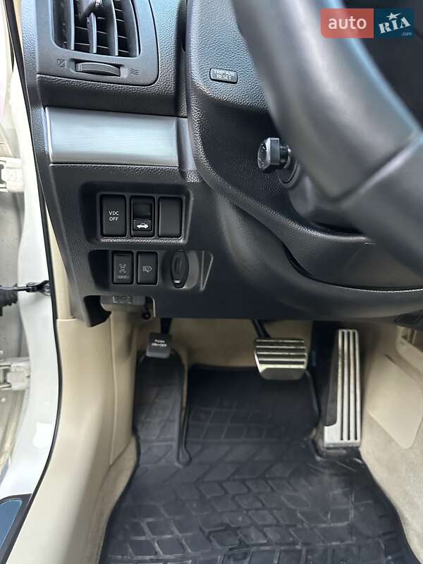Седан Infiniti G25 2012 в Києві