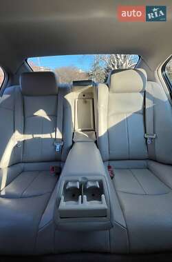 Седан Infiniti G25 2011 в 