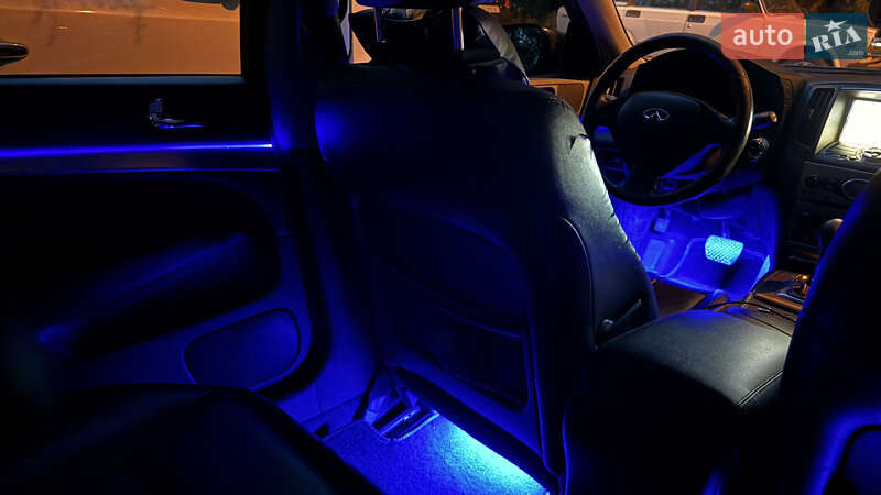 Седан Infiniti G25 2010 в Запоріжжі