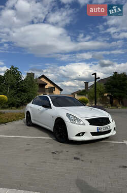 Седан Infiniti G25 2012 в Виннице