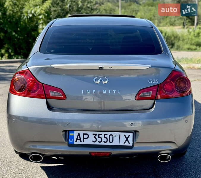 Седан Infiniti G25 2010 в Запорожье