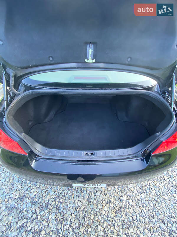 Седан Infiniti G25 2012 в Софіївській Борщагівці