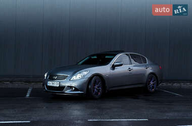 Седан Infiniti G25 2010 в Києві