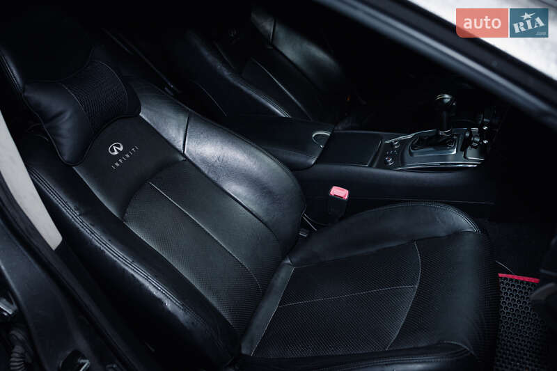 Седан Infiniti G25 2010 в Києві