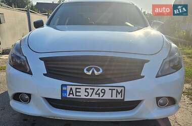Седан Infiniti G25 2012 в Кам'янському