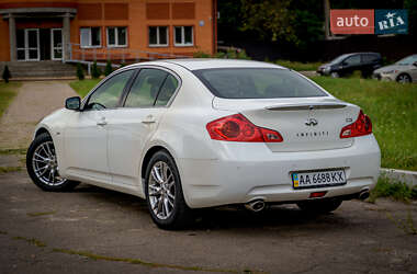 Седан Infiniti G25 2011 в Киеве