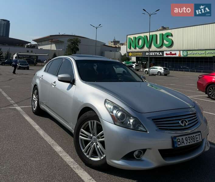 Седан Infiniti G25 2011 в Киеве фото 11 Седан Infiniti G25 2011 в Киеве