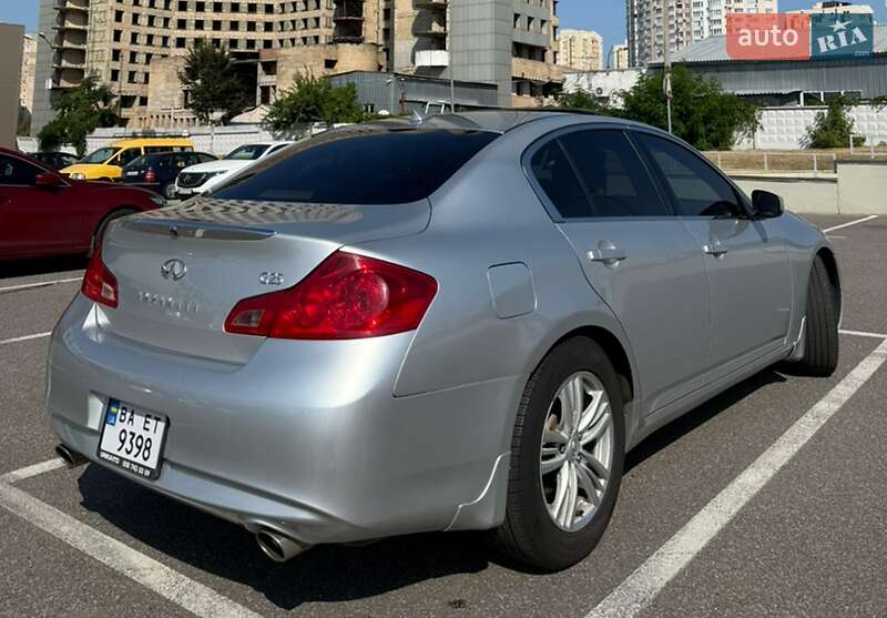 Седан Infiniti G25 2011 в Киеве фото 9 Седан Infiniti G25 2011 в Киеве
