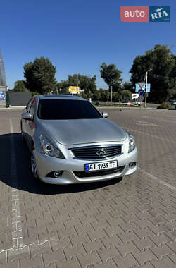 Седан Infiniti G25 2012 в Киеве