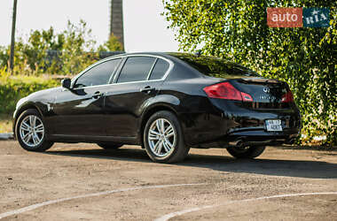 Седан Infiniti G25 2010 в Києві