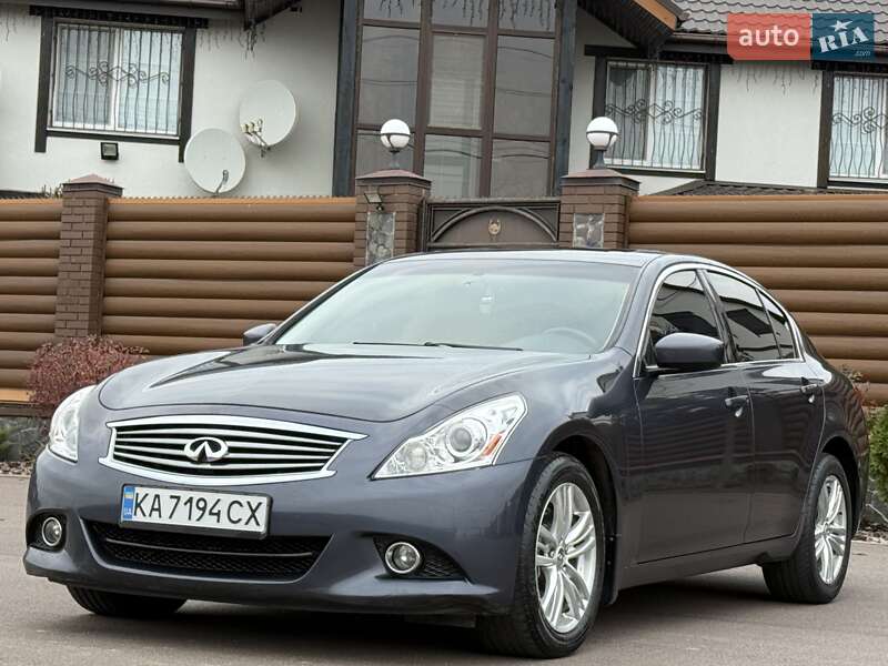 Седан Infiniti G25 2011 в Києві