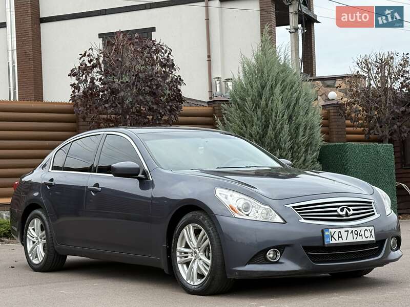 Седан Infiniti G25 2011 в Києві
