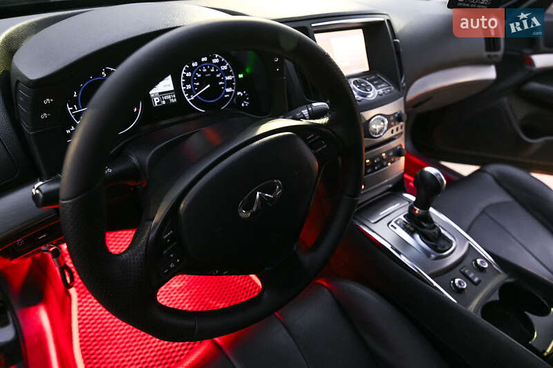Седан Infiniti G25 2012 в Чернигове фото 58 Седан Infiniti G25 2012 в Чернигове