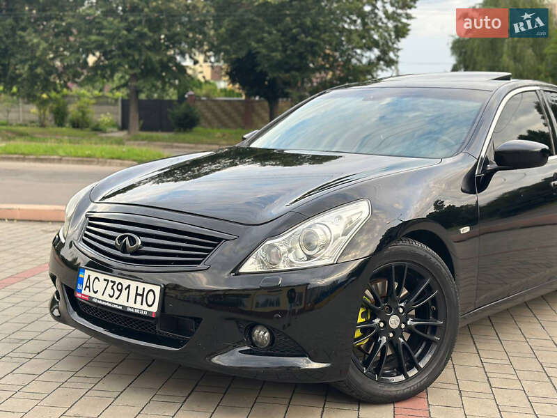Седан Infiniti G25 2010 в Луцке фото 4 Седан Infiniti G25 2010 в Луцке