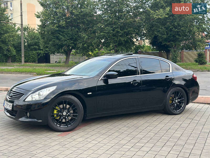 Седан Infiniti G25 2010 в Луцке фото 6 Седан Infiniti G25 2010 в Луцке