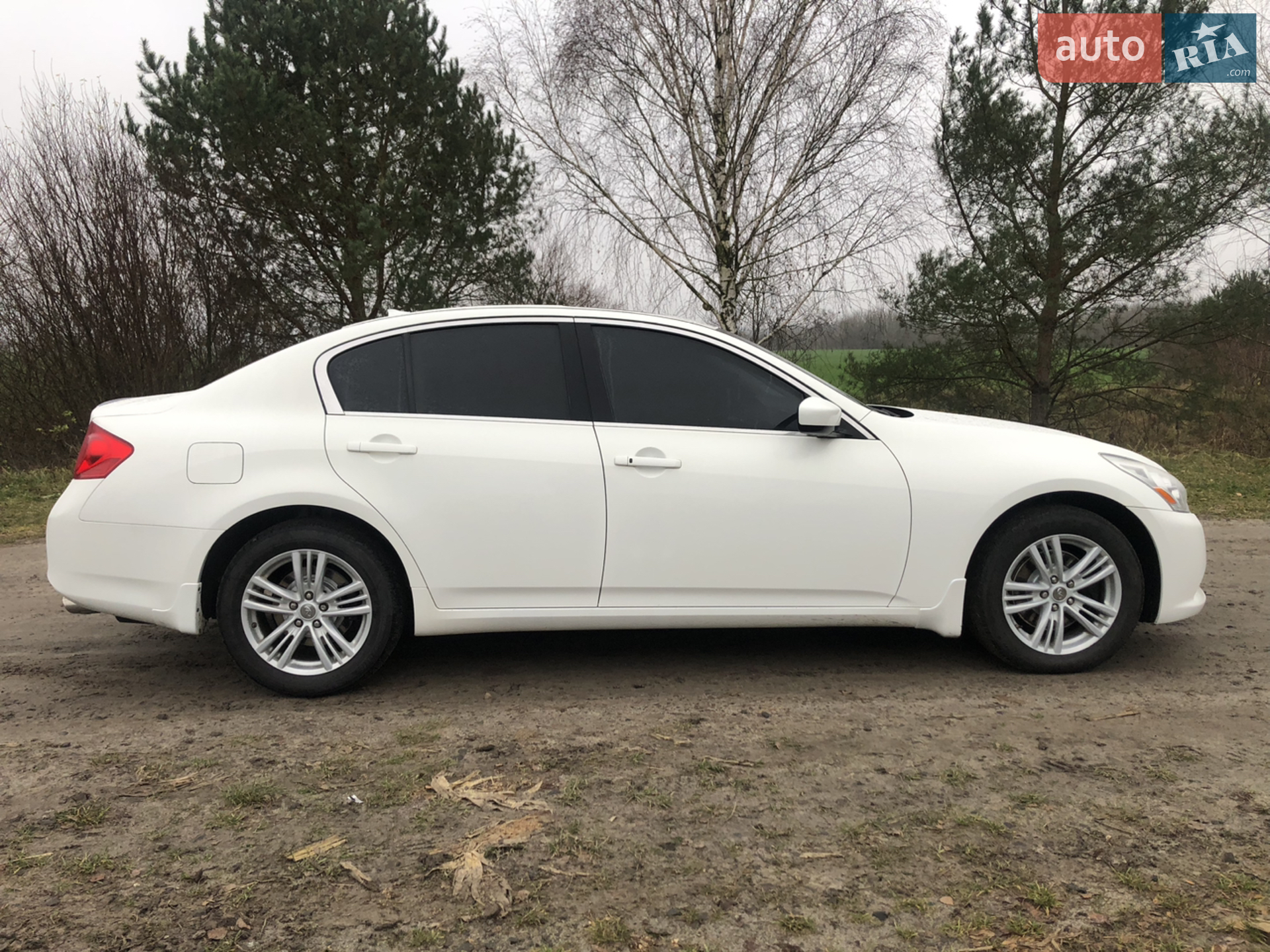 2011 Infiniti G - мініатюра 19