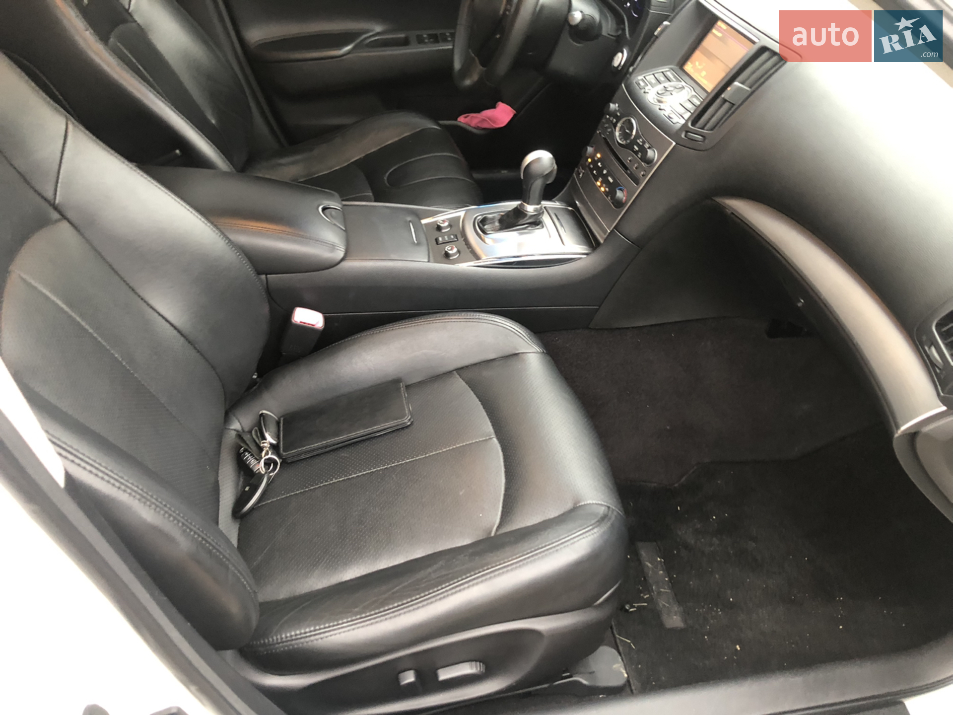 2011 Infiniti G - мініатюра 24
