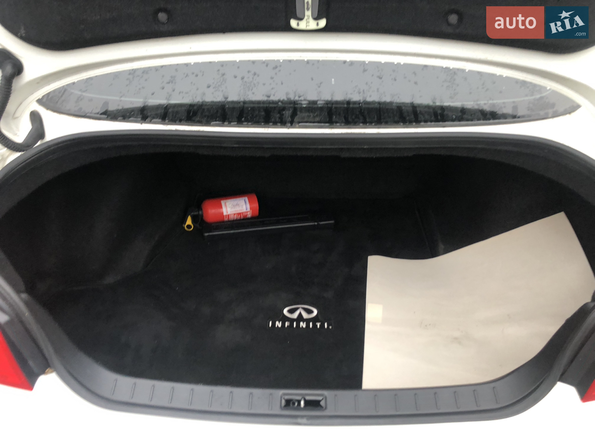 2011 Infiniti G - мініатюра 34