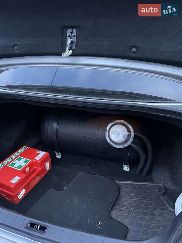 Седан Infiniti G25 2011 в Вінниці