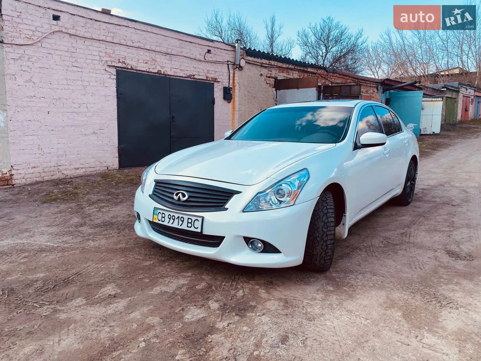 2011 Infiniti G - мініатюра 2