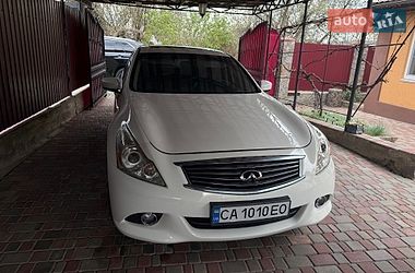 Седан Infiniti G25 2012 в Умані