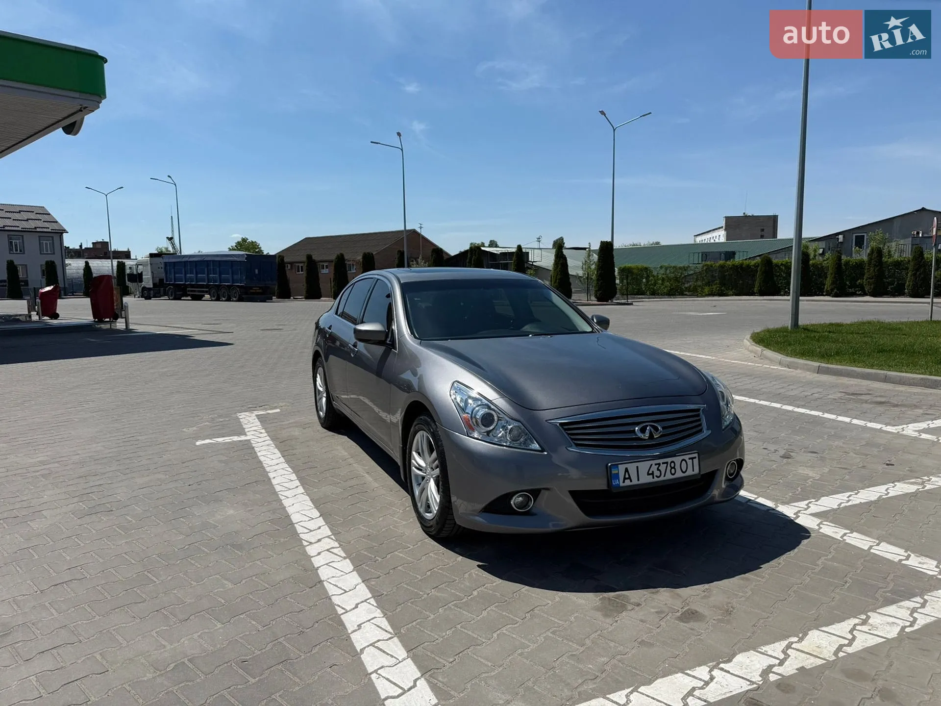2011 Infiniti G - мініатюра 2