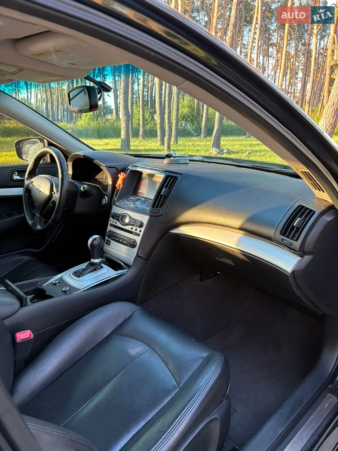 2010 Infiniti G - мініатюра 15