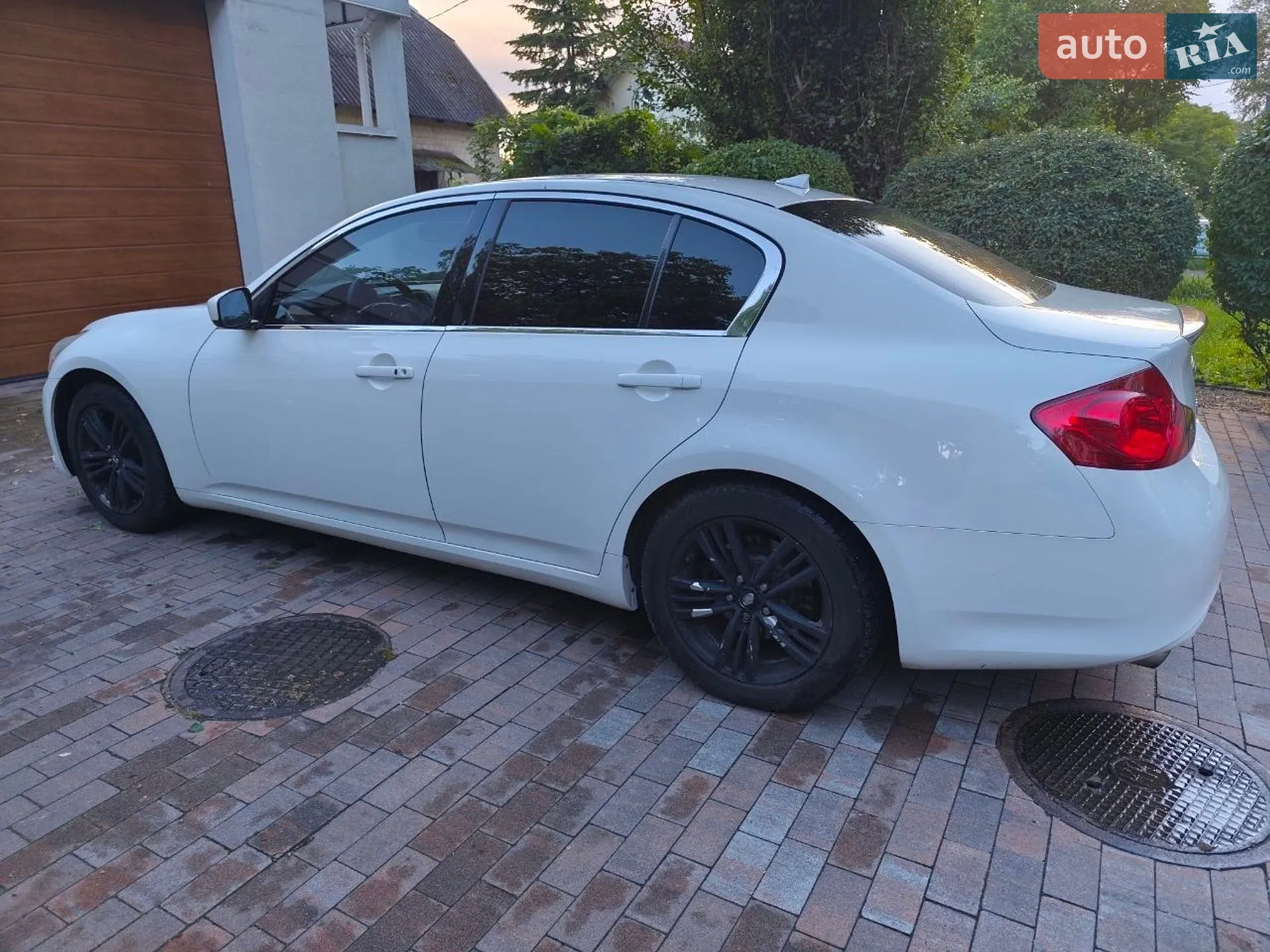2012 Infiniti G - мініатюра 4