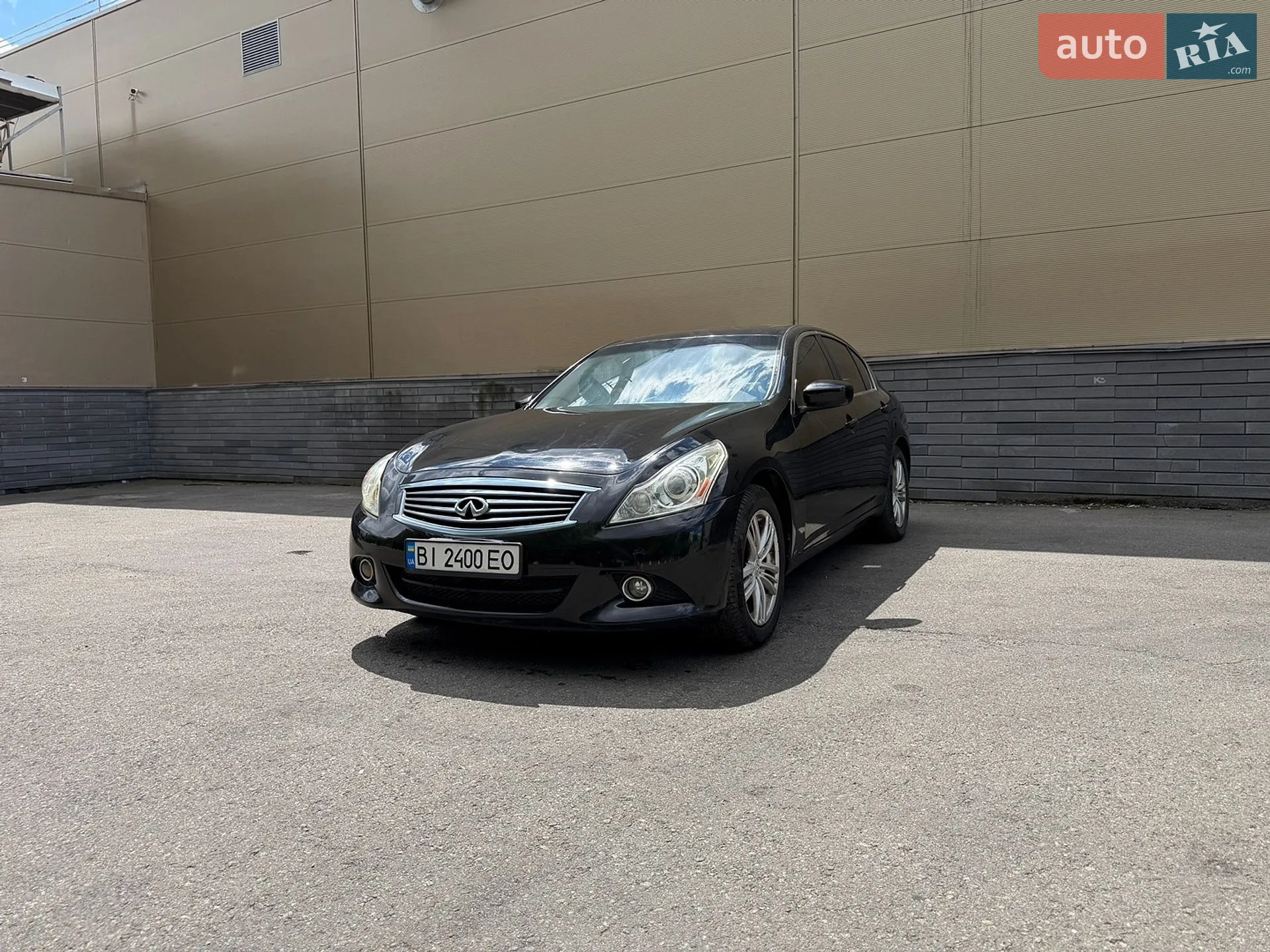 2011 Infiniti G - мініатюра 4