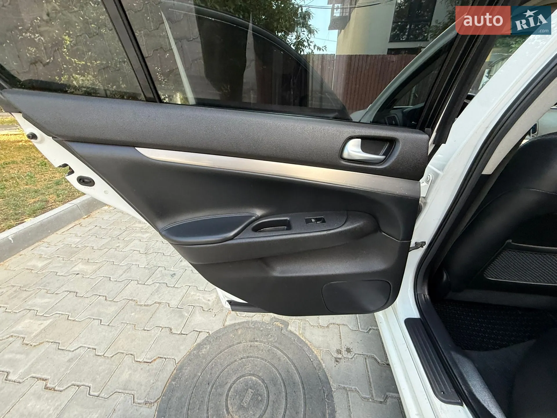 2012 Infiniti G - мініатюра 34