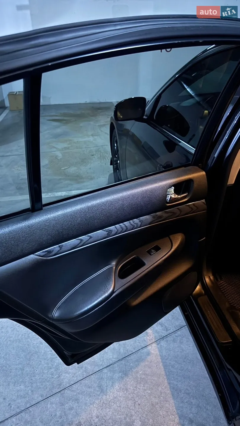2011 Infiniti G - мініатюра 18