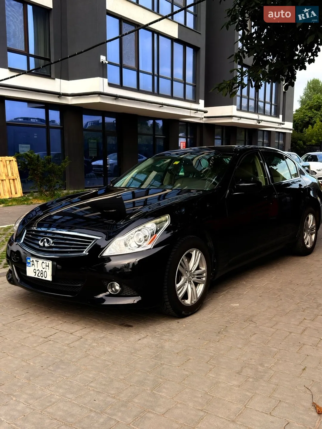 2012 Infiniti G - мініатюра 3