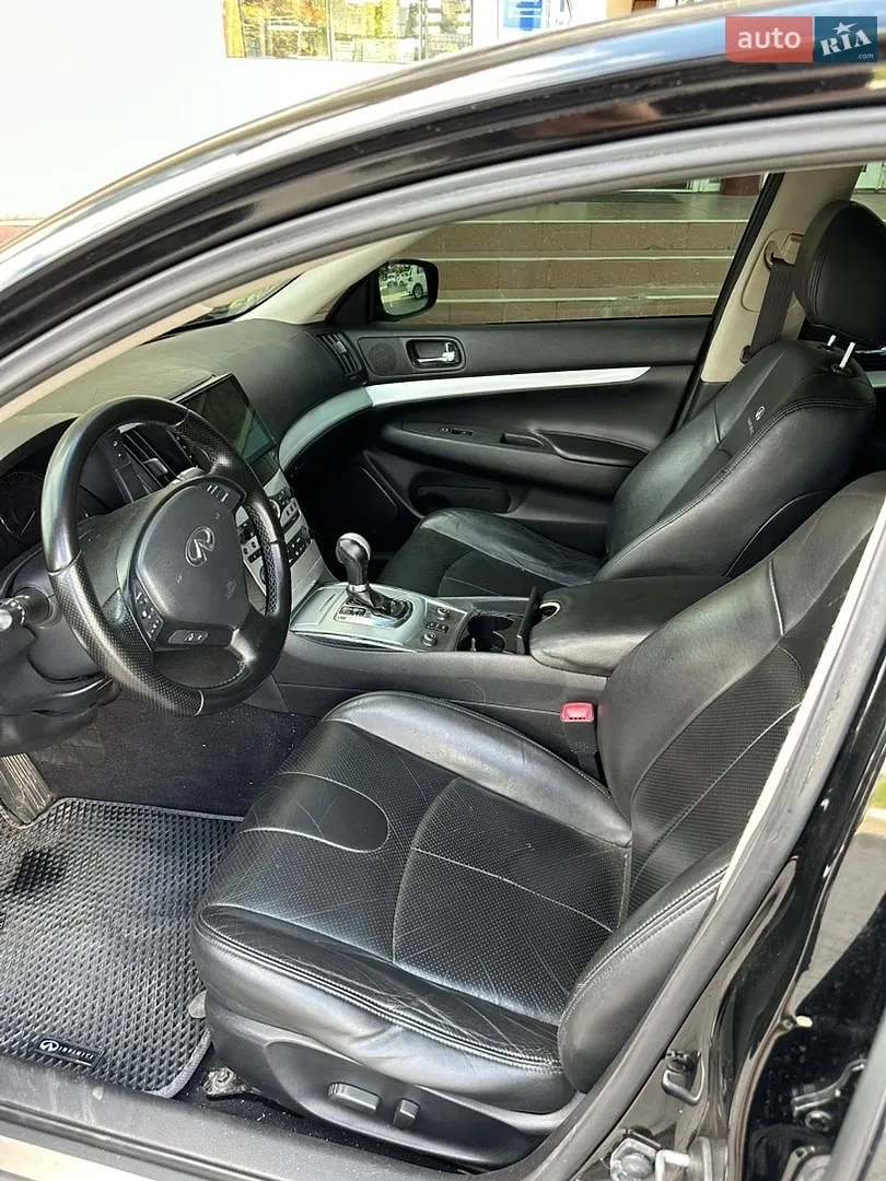 2010 Infiniti G - мініатюра 21