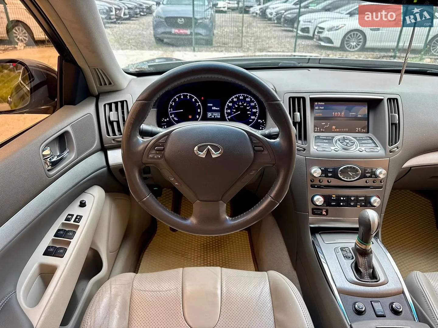 2011 Infiniti G - мініатюра 15