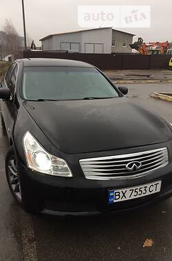 Седан Infiniti G35 2008 в Буче