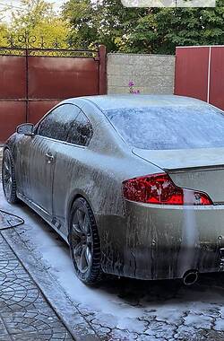 Купе Infiniti G35 2005 в Богодухове