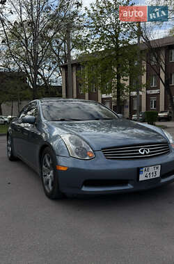 Купе Infiniti G35 2005 в 