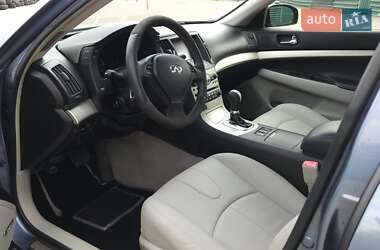 Седан Infiniti G35 2008 в 