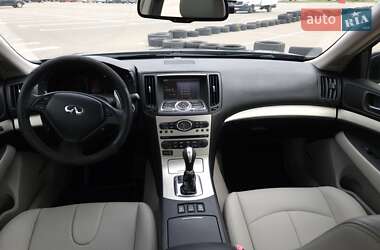 Седан Infiniti G35 2008 в 
