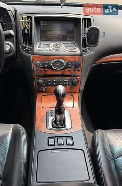 Седан Infiniti G35 2008 в 