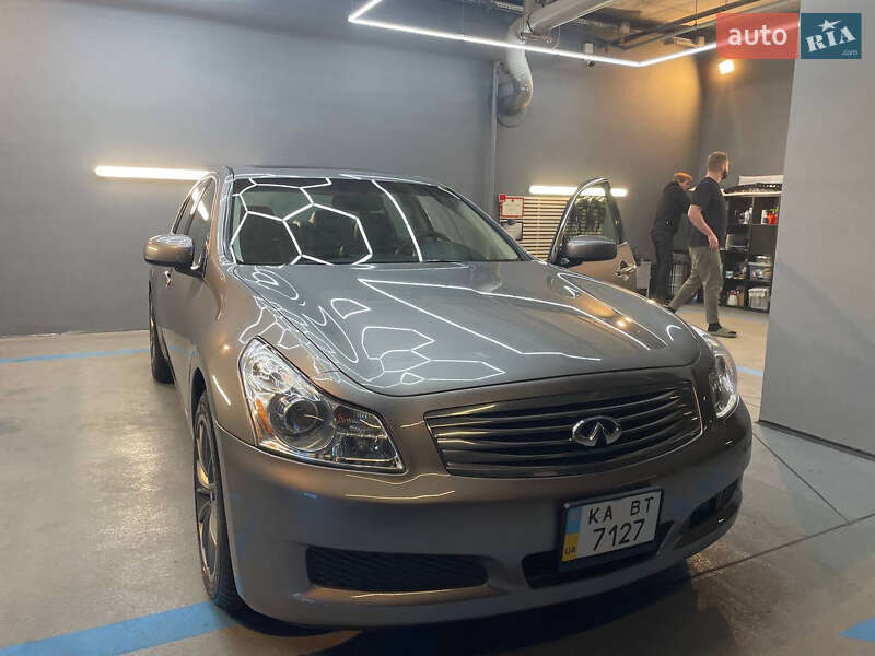 Седан Infiniti G35 2007 в Киеве