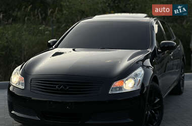 Седан Infiniti G35 2007 в Яремче