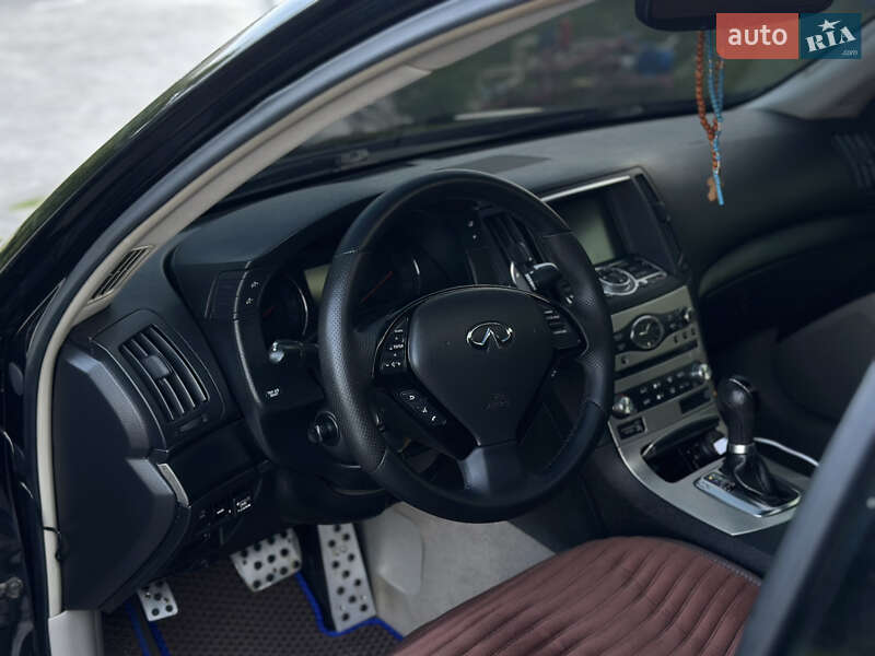 Седан Infiniti G35 2007 в Яремчі