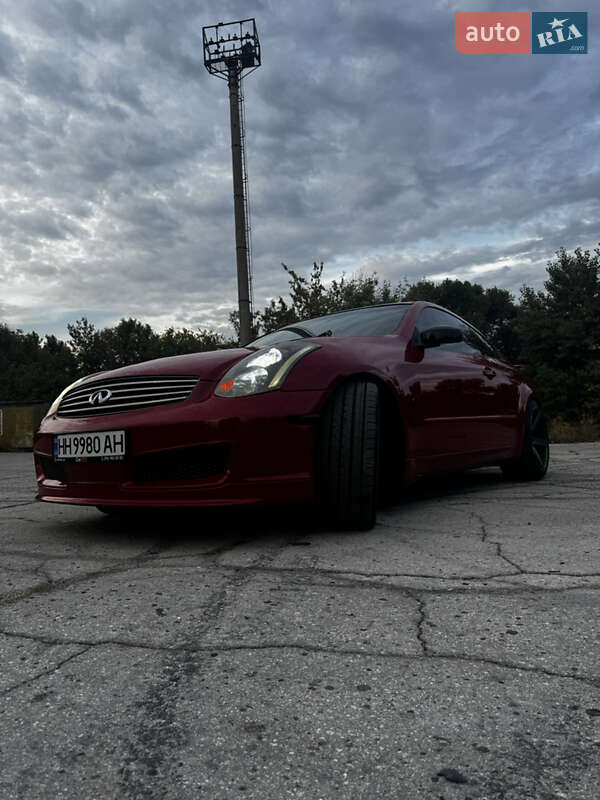 Купе Infiniti G35 2005 в Одессе
