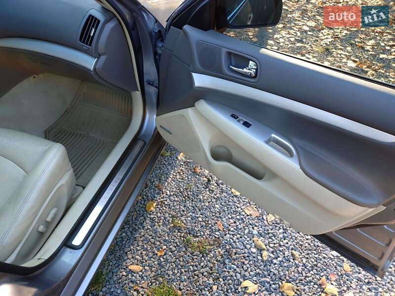 Седан Infiniti G35 2007 в Львові