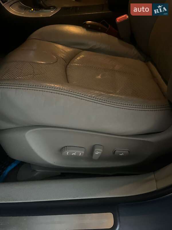 Седан Infiniti G35 2008 в Дніпрі