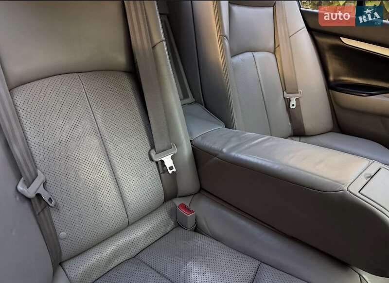 Седан Infiniti G35 2008 в Дніпрі