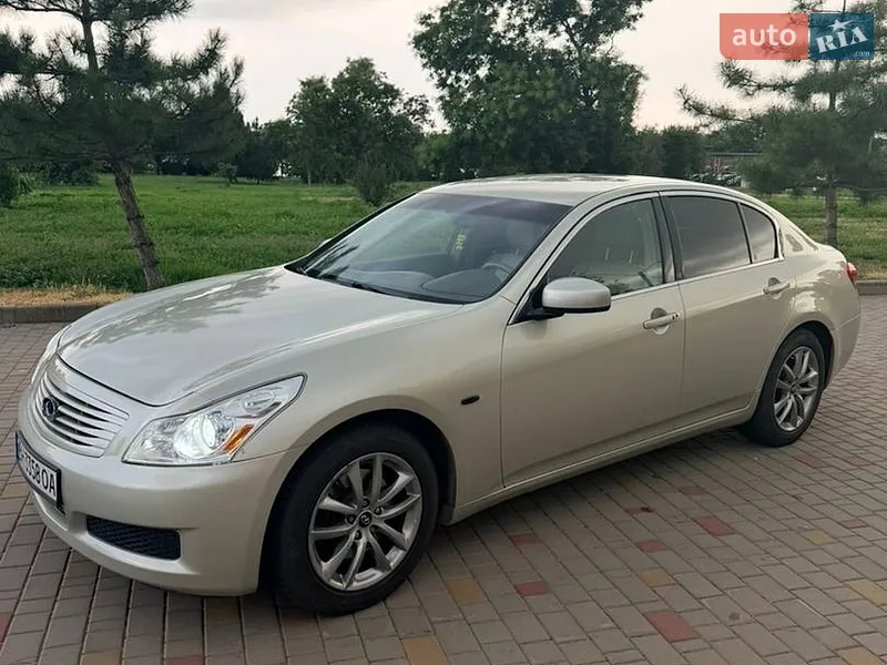 Infiniti G35