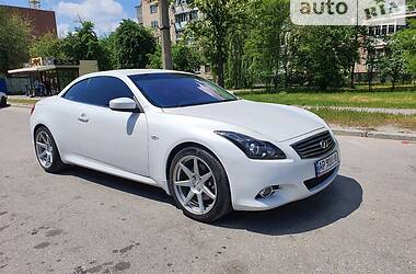 Кабриолет Infiniti G37 2012 в Запорожье